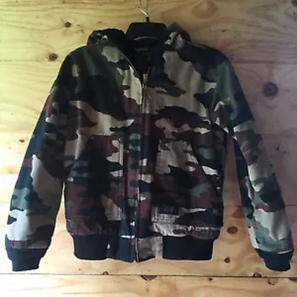 Wall's vintage y2k kids M 8/10 Camouflage Hooded Jacket